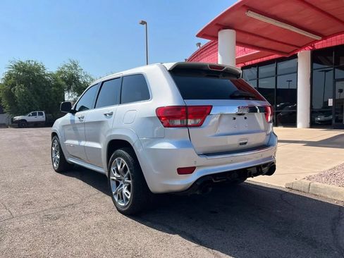Used 2012 Jeep Grand Cherokee SRT8 w/ Luxury Group II AWD/4WD image 3