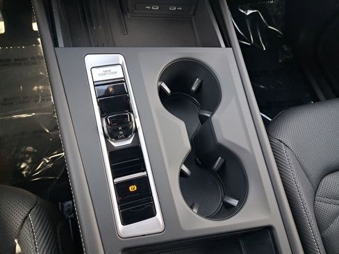 New 2026 Volkswagen Atlas Cross Sport SE AWD/4WD image 23