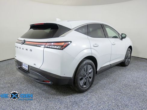 Used 2025 Nissan Murano SL AWD/4WD image 7