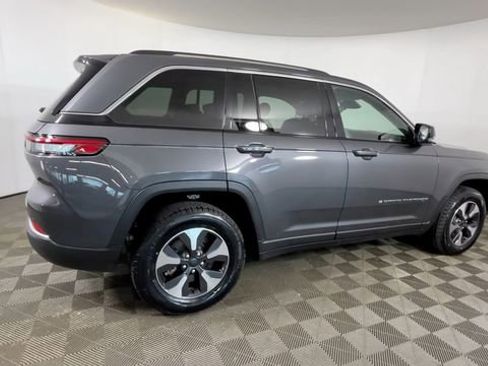 Used 2022 Jeep Grand Cherokee Limited 4xe AWD/4WD image 4
