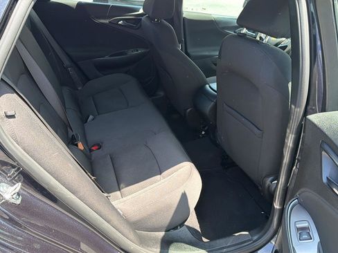 Used 2022 Chevrolet Malibu LS FWD image 12