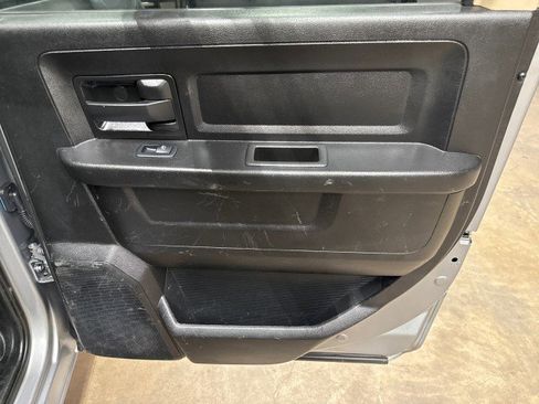 Used 2020 RAM 2500 Tradesman image 27