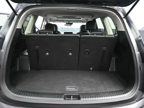 Used 2022 Kia Telluride S FWD image 29