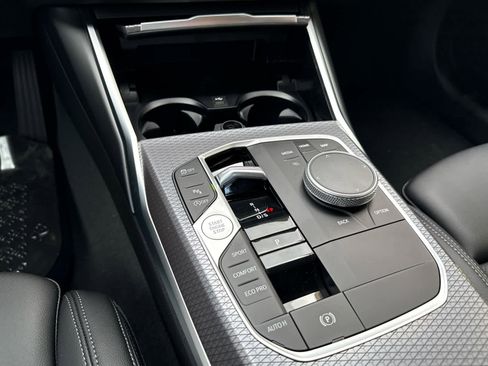 New 2026 BMW 330i xDrive Sedan w/ Convenience Package image 10