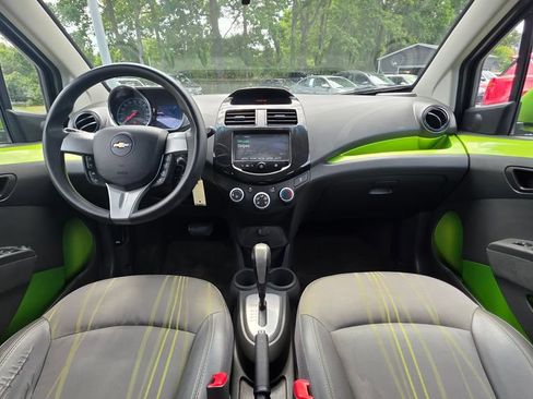 Used 2014 Chevrolet Spark LT FWD image 11