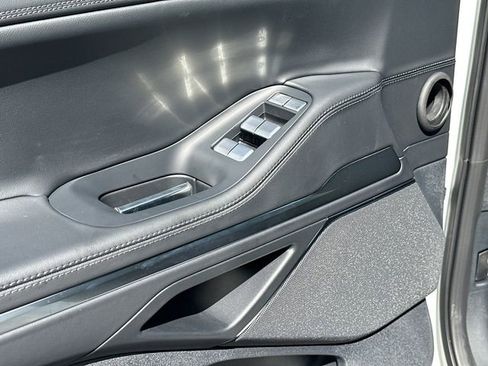 New 2026 Lincoln Navigator Reserve AWD/4WD image 13