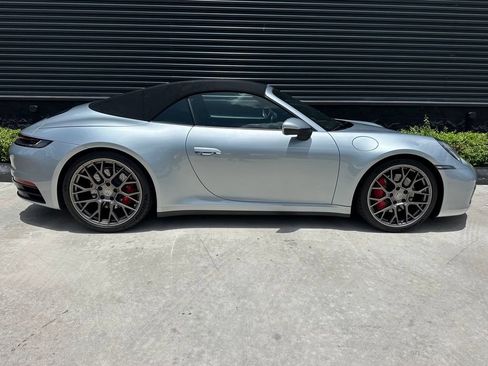 Certified 2020 Porsche 911 Carrera S RWD image 11