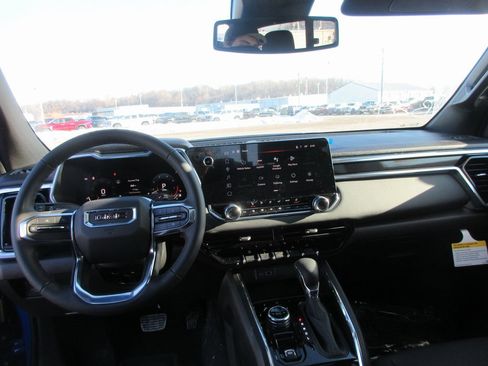 New 2026 GMC Canyon Elevation w/ Convenience Package image 16