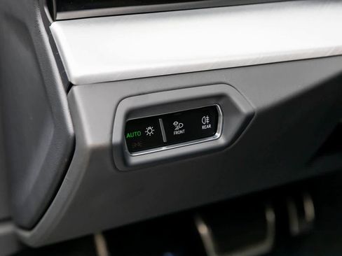 Used 2022 Lamborghini Urus image 29