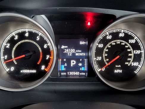 Used 2010 Mitsubishi Outlander XLS image 25