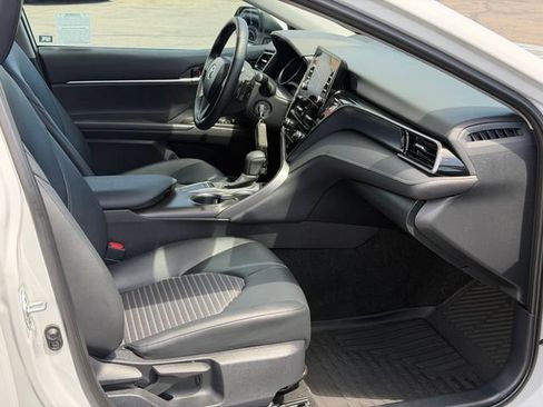 Used 2024 Toyota Camry SE FWD image 20