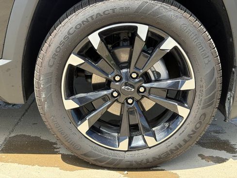 Used 2025 Chevrolet Equinox RS w/ Safety and Technology Package AWD/4WD image 10