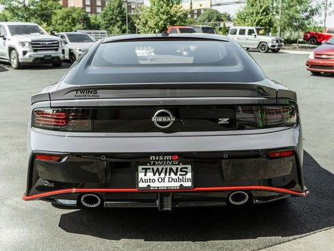 Used 2024 Nissan Z NISMO w/ Floor Mat Package RWD image 33