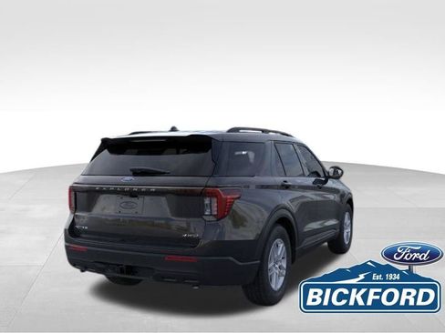 New 2026 Ford Explorer Active image 8
