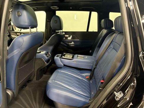 Used 2025 Mercedes-Benz GLS 63 AMG GLS 63 AMG image 27