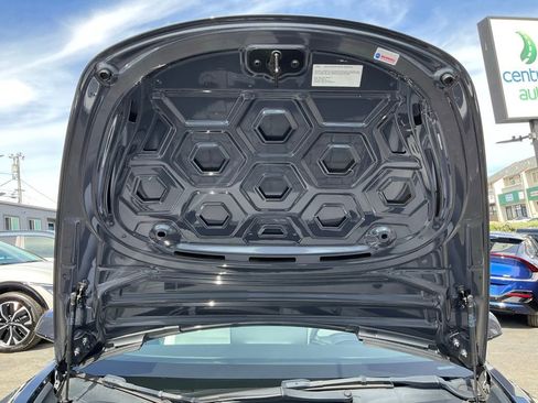 Used 2022 Tesla Model 3 Long Range image 12