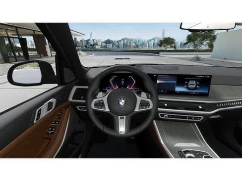 New 2026 BMW X5 xDrive40i w/ M Sport Package AWD/4WD image 13