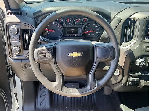 Used 2025 Chevrolet Silverado 1500 W/T w/ WT Value Package AWD/4WD image 16