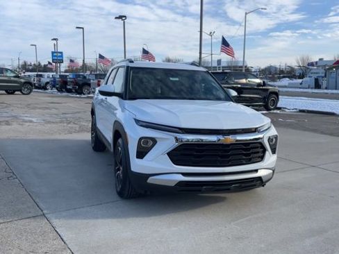 New 2026 Chevrolet TrailBlazer LT w/ Convenience Package image 3
