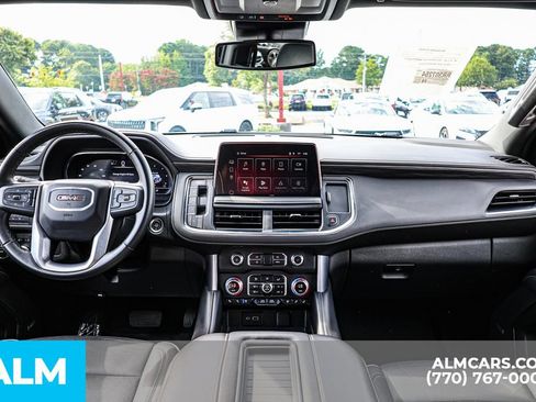 Used 2024 GMC Yukon SLT RWD image 31