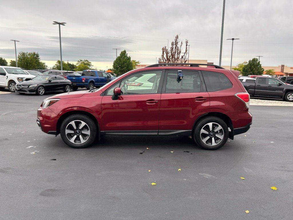 Used 2018 Subaru Forester 2.5i Premium AWD/4WD image 9