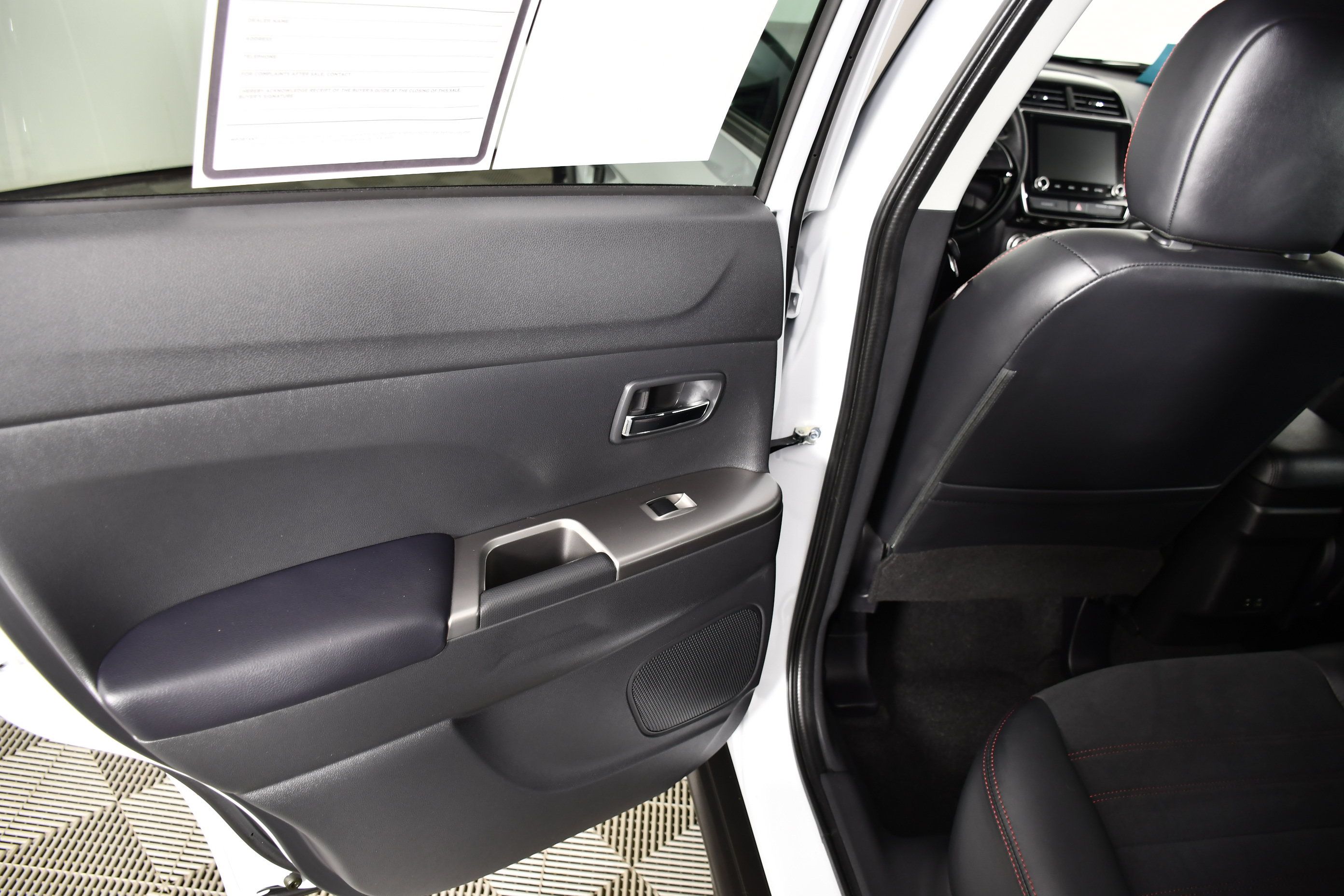 Used 2024 Mitsubishi Outlander Sport SE AWD/4WD image 45