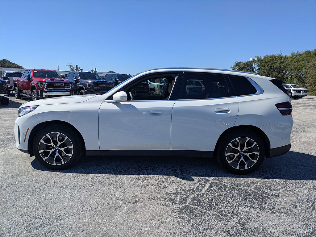 Used 2025 BMW X3 xDrive30i w/ Convenience Package AWD/4WD image 8