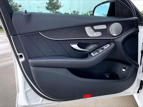 Used 2021 Mercedes-Benz C 300 Sedan image 19