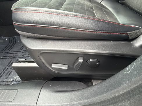 Used 2022 Ford Escape SEL w/ SEL Stealth AWD Package image 15