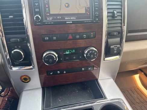 Used 2010 Dodge Ram 2500 Truck Laramie w/ Cold Weather Pkg AWD/4WD image 25