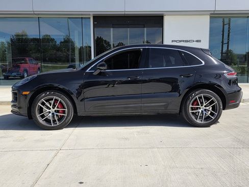 Used 2022 Porsche Macan S image 2