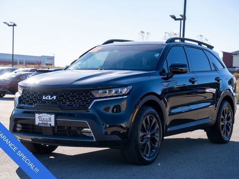 Used 2022 Kia Sorento X-Line EX image 3