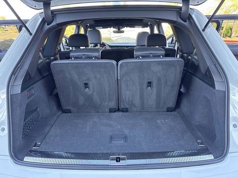 Used 2025 Audi Q7 3.0T Premium Plus image 37