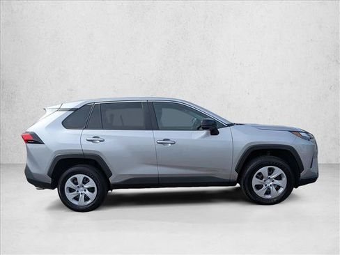 Certified 2025 Toyota RAV4 LE AWD/4WD image 4