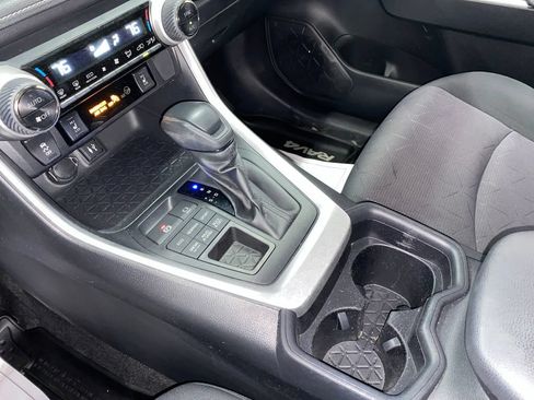 Used 2019 Toyota RAV4 XLE w/ Convenience Package AWD/4WD image 22