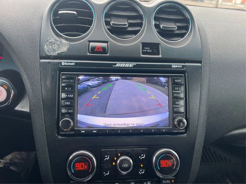 Used 2011 Nissan Altima 3.5 SR w/ 3.5SR Premium Pkg image 29