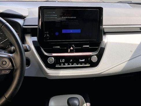 Used 2025 Toyota Corolla SE FWD image 7