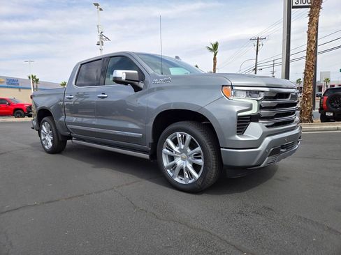 New 2026 Chevrolet Silverado 1500 High Country w/ High Country Premium Package AWD/4WD image 1