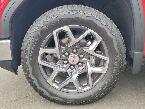 Used 2026 GMC Sierra 1500 SLT w/ SLT Premium Package AWD/4WD image 34