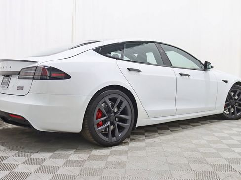 Used 2023 Tesla Model S Plaid image 8