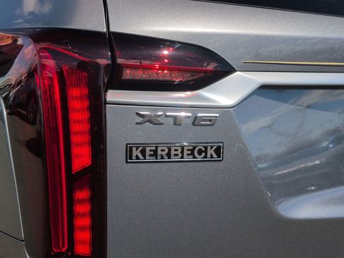 Certified 2020 Cadillac XT6 Premium Luxury image 32