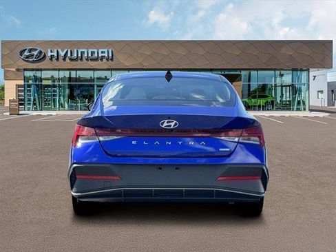 New 2026 Hyundai Elantra Blue image 6