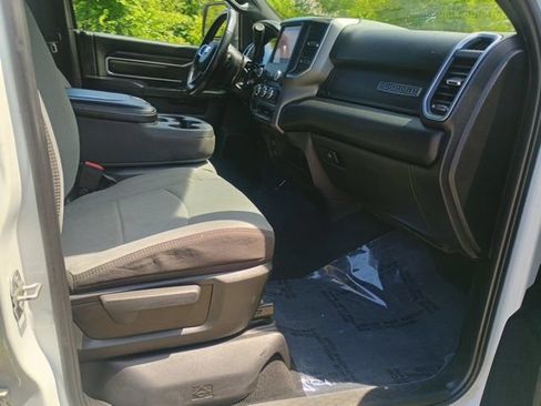 Used 2024 RAM 2500 Big Horn AWD/4WD image 15