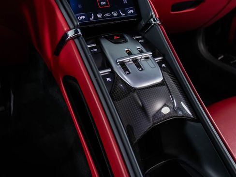 Certified 2024 Ferrari Roma Spider RWD image 5