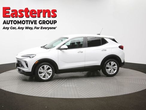 Used 2024 Buick Encore GX Preferred FWD image 57