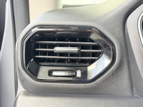 Used 2025 Honda Pilot Touring image 44