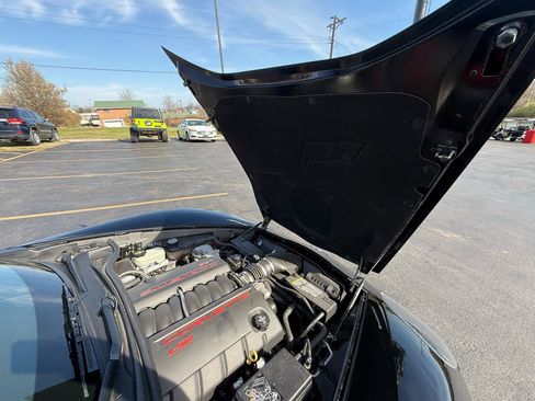 Used 2007 Chevrolet Corvette Convertible RWD image 36