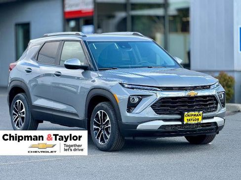 New 2026 Chevrolet TrailBlazer LT w/ Convenience Package AWD/4WD image 1