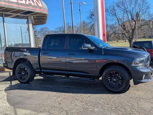 Used 2018 RAM 1500 Sport w/ Comfort Group AWD/4WD image 3