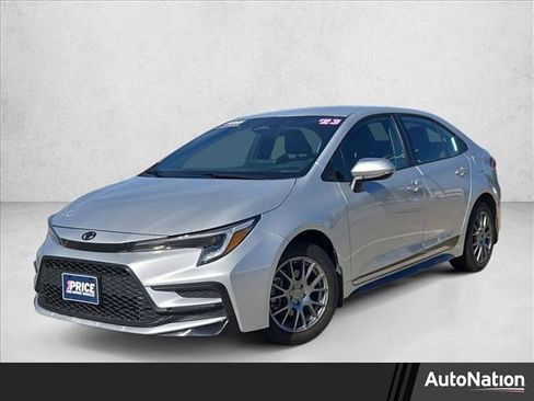 Used 2023 Toyota Corolla SE FWD image 1